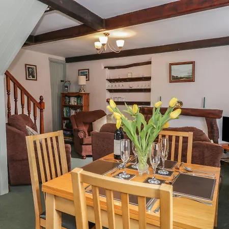 Fellside Cottage, Coniston * Grizebeck